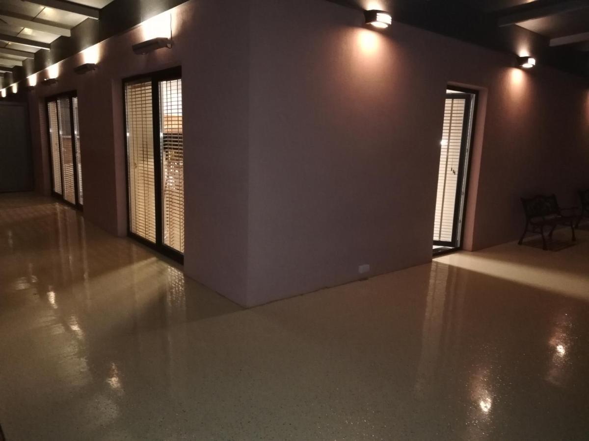 Apartament 80M2 Z 70M2 Tarasem -W Pelni Wyposazony - Wyjatkowe Centrum Miasta Wloclawek Exterior photo